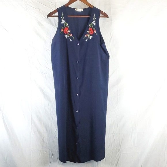 Vintage Josie Floral Embroidered Nightgown - Picture 1 of 5